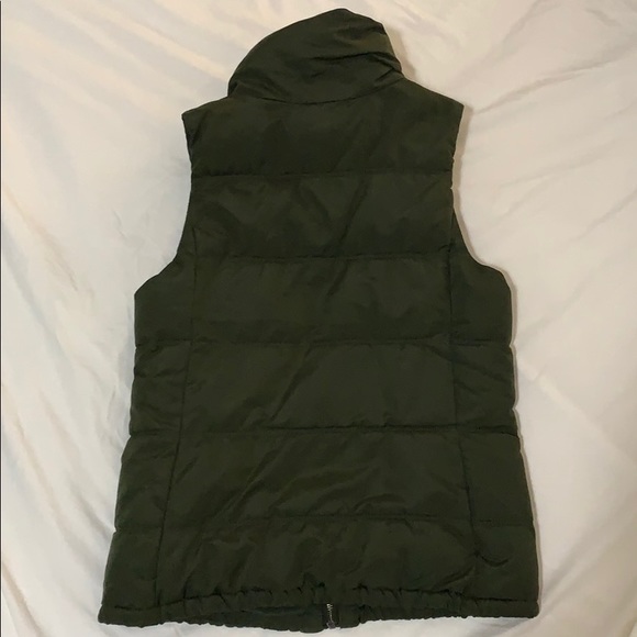 Old Navy Puffer Vest Green - Picture 5 of 5
